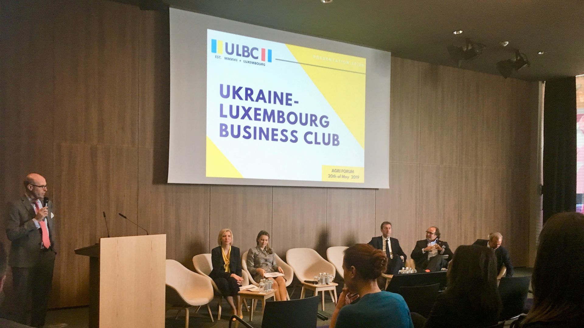 NETWORKING-RECEPTION-AT-LE-ROYAL-10